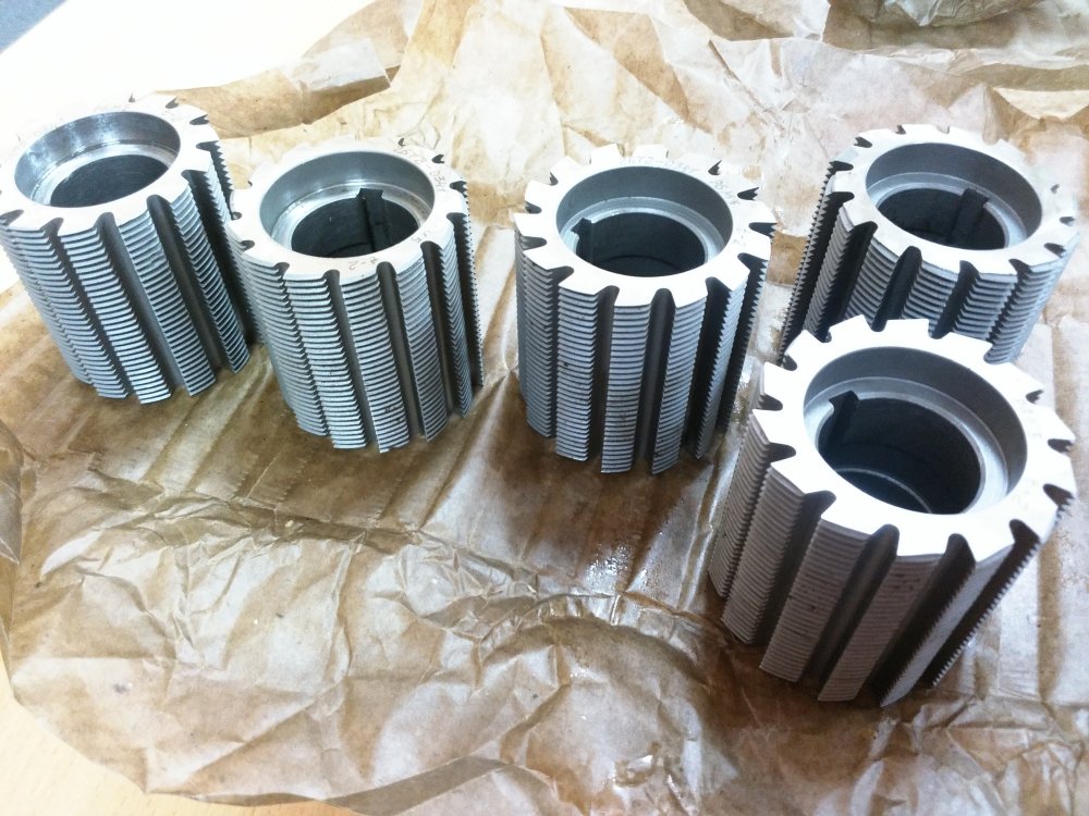 Фрезы резьбовые гребенчатые ГОСТ 1336-77